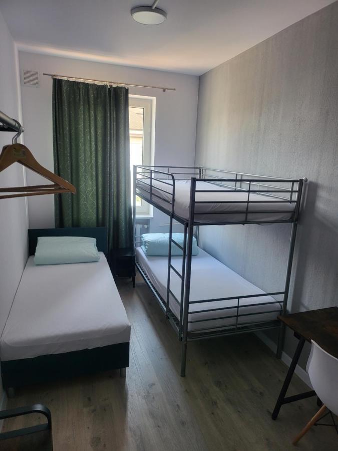 Rooms4Rest Wiertnicza - Private Rooms For Tourists - Atr Consulting Sp, Z O,O, Varsó Kültér fotó