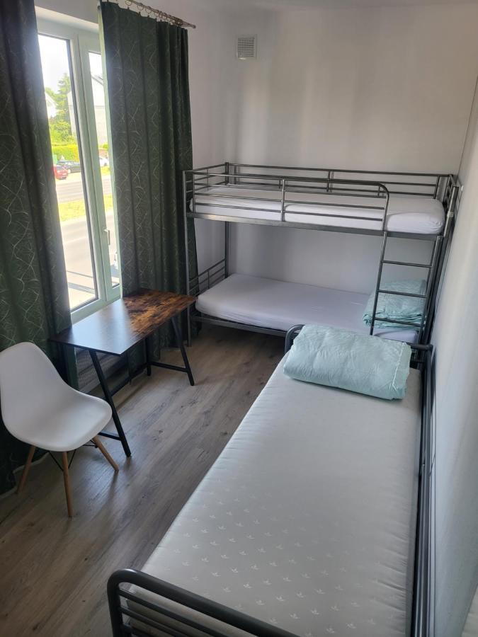 Rooms4Rest Wiertnicza - Private Rooms For Tourists - Atr Consulting Sp, Z O,O, Varsó Kültér fotó
