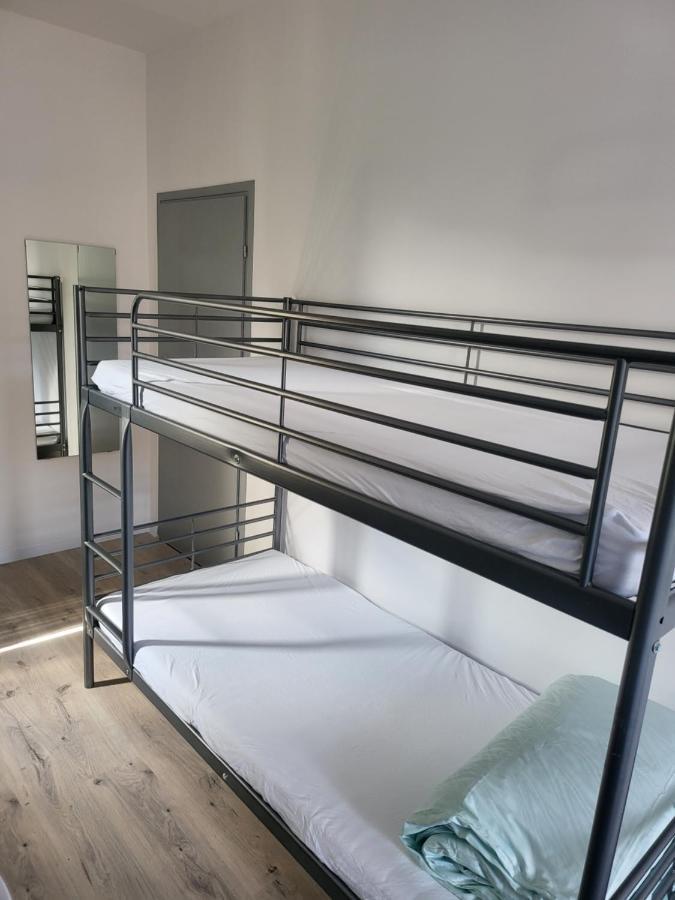 Rooms4Rest Wiertnicza - Private Rooms For Tourists - Atr Consulting Sp, Z O,O, Varsó Kültér fotó