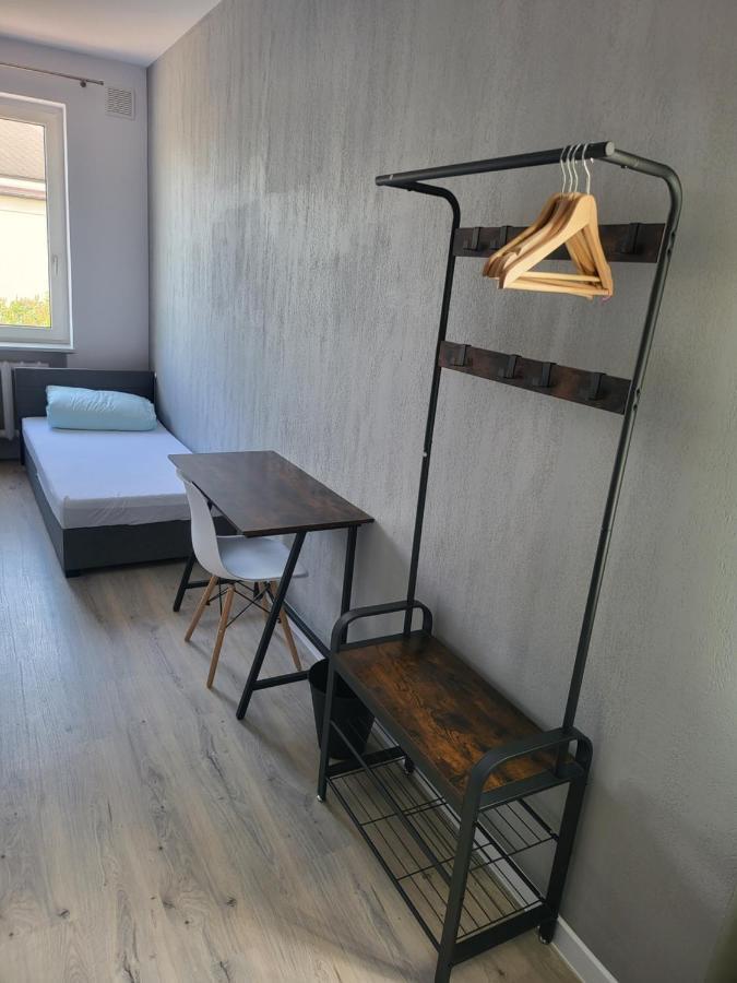 Rooms4Rest Wiertnicza - Private Rooms For Tourists - Atr Consulting Sp, Z O,O, Varsó Kültér fotó