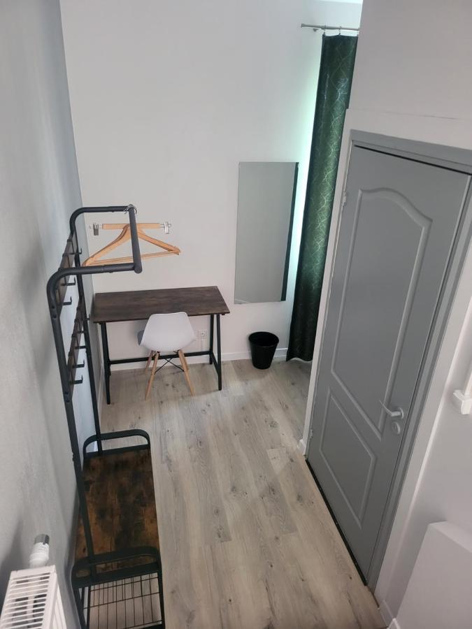 Rooms4Rest Wiertnicza - Private Rooms For Tourists - Atr Consulting Sp, Z O,O, Varsó Kültér fotó